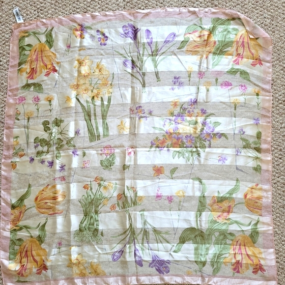 Sold - Picture 2 of 6